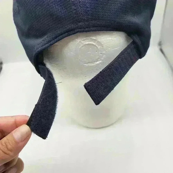 Team MLB Atlanta Braves™ Navy/Red HOME Cap Youth Size Adjustable - Picture 10 of 10